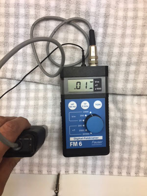 電磁波除去装置 エルマクリーンⅡ（プラグインアース） 特別価格で速攻