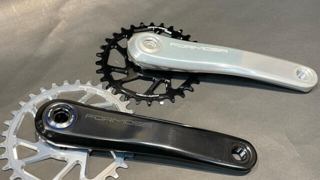 UXVD7702-640x360.jpg