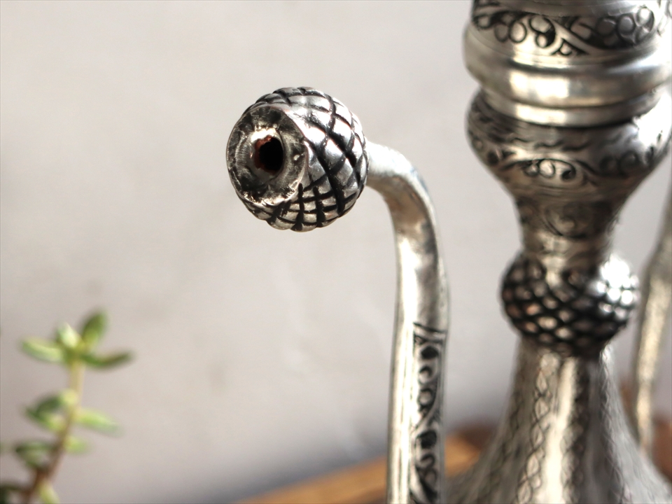 トルコ・銅製の水差し・アンティークシルバー/高さ36cm / ガラタバザール