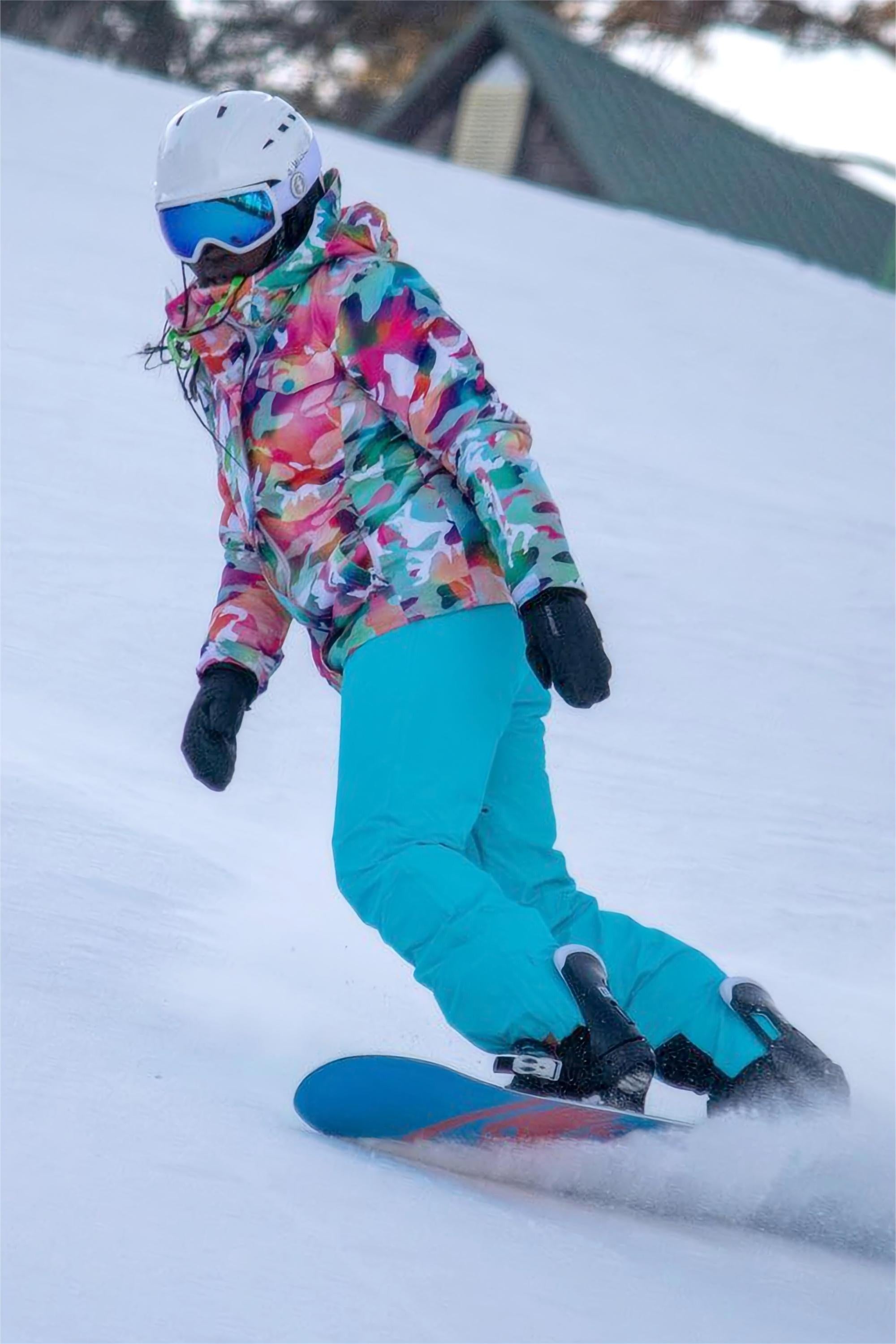 レディース スキー＆スノー ジャケット | 防水＆スタイリッシュな