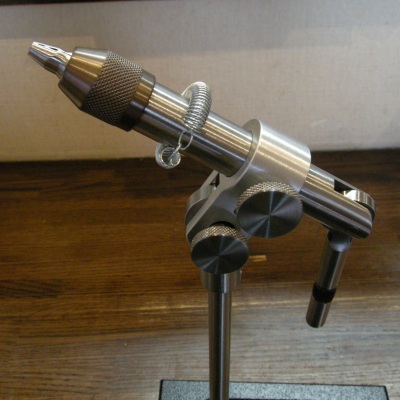 DYNA-KING】 PROFESSIONAL VISE - DOLLYVARDEN FLYSHOP