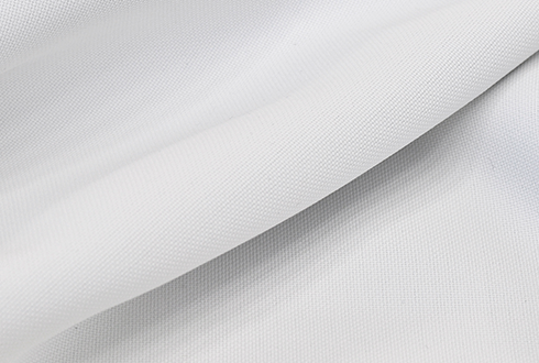 常識にとらわれない、「真っ白」な遮光カーテン 「K-wave-D-pure white