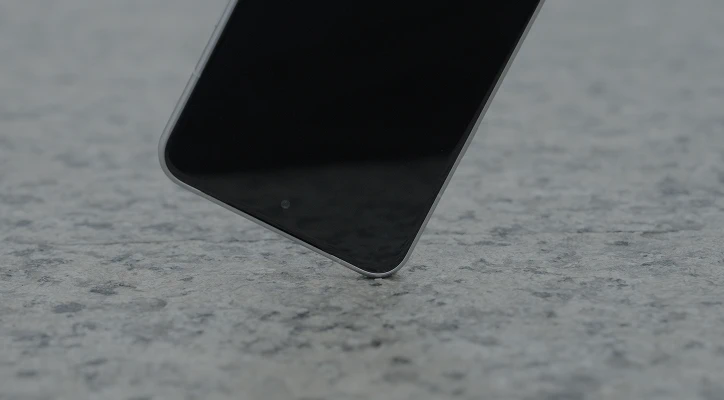 arrows Alpha：製品紹介 | FCNT合同会社