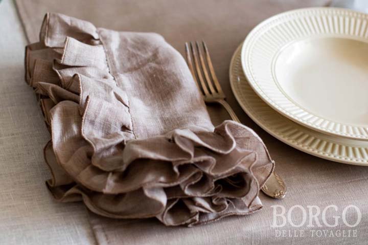 BORGO DELLE TOVAGLIE (ボルゴ デレ トヴァーリエ)