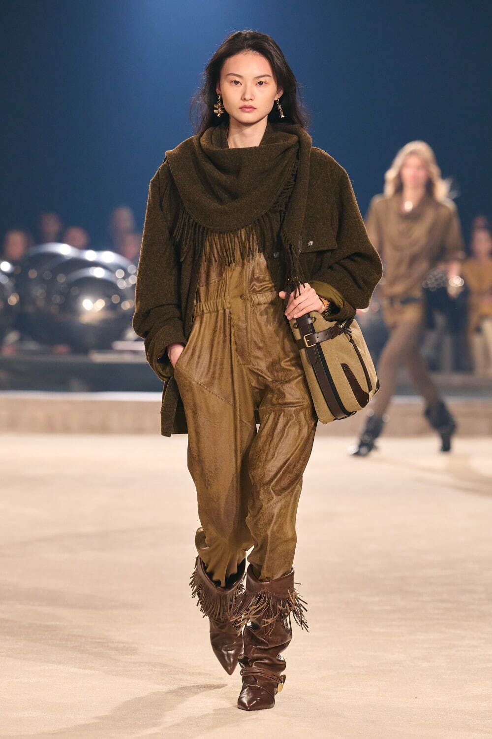 イザベル マラン(ISABEL MARANT) 2024-25年秋冬ウィメンズコレクション