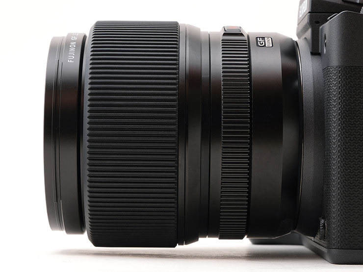 FUJIFILM GF55mmF1.7 R WR レビュー × 曽根原 昇 | 自然で柔らかく