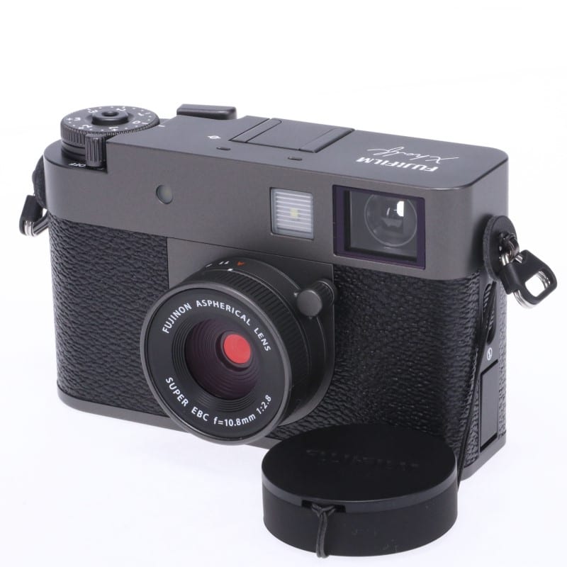 富士フイルム X half (FUJIFILM X-HF1) チャコールシルバー 中古