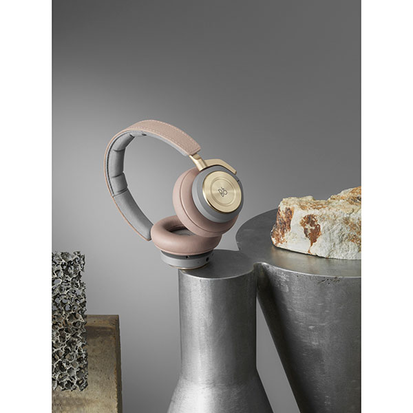 Bang & Olufsen Beoplay H9 3rd Generation Argilla Bright 買取価格