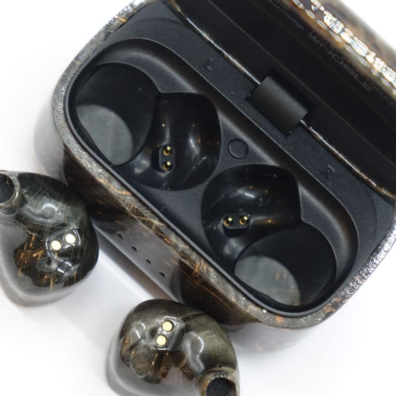 Noble Audio FoKus Prestige Black [NOB-FOKUSPST-B] AB-ランク 中古