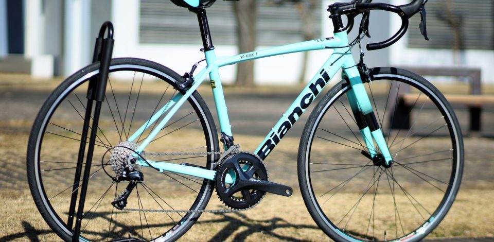 ロードバイクデビューに最高の一台】Bianchi Via Nirone 7 SORA | 風魔