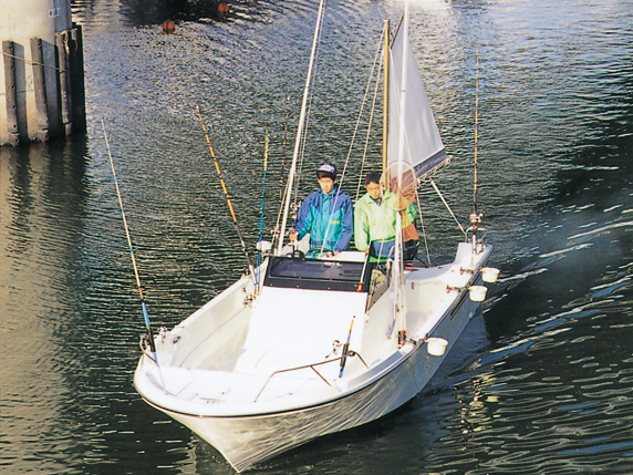 カタログ記事 / マリン用品の通販、船（ヨット）と艤装のご提案は