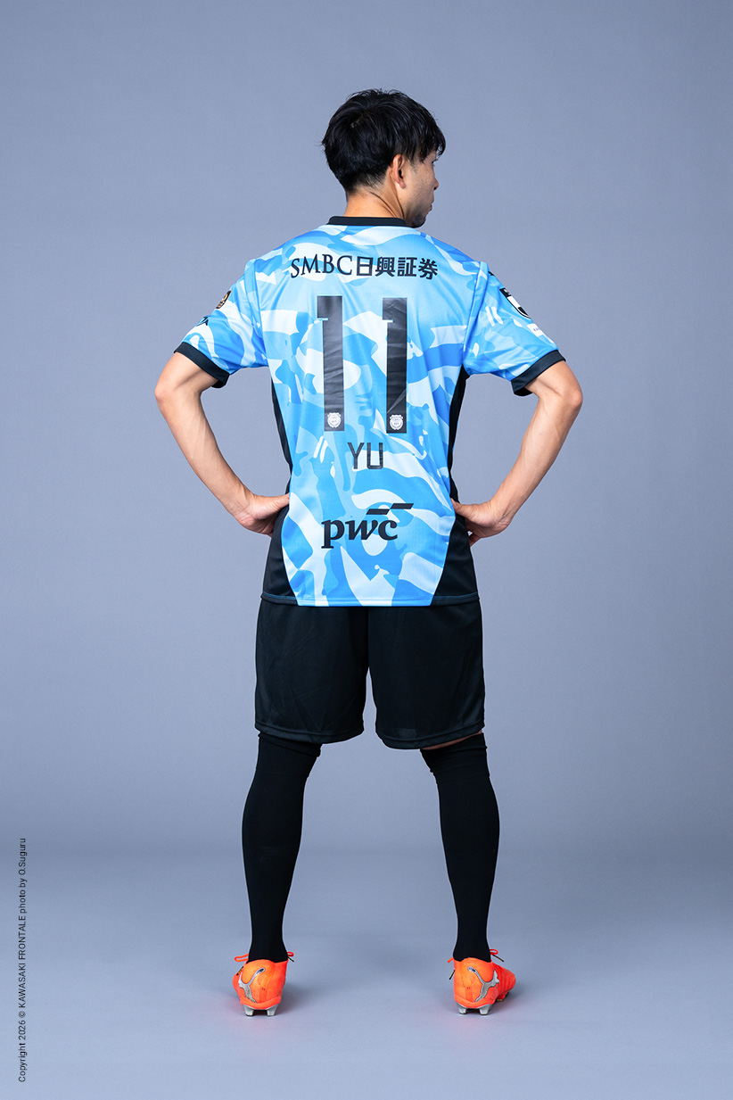 FW11/小林 悠選手 | 選手・スタッフプロフィール2026 : KAWASAKI FRONTALE