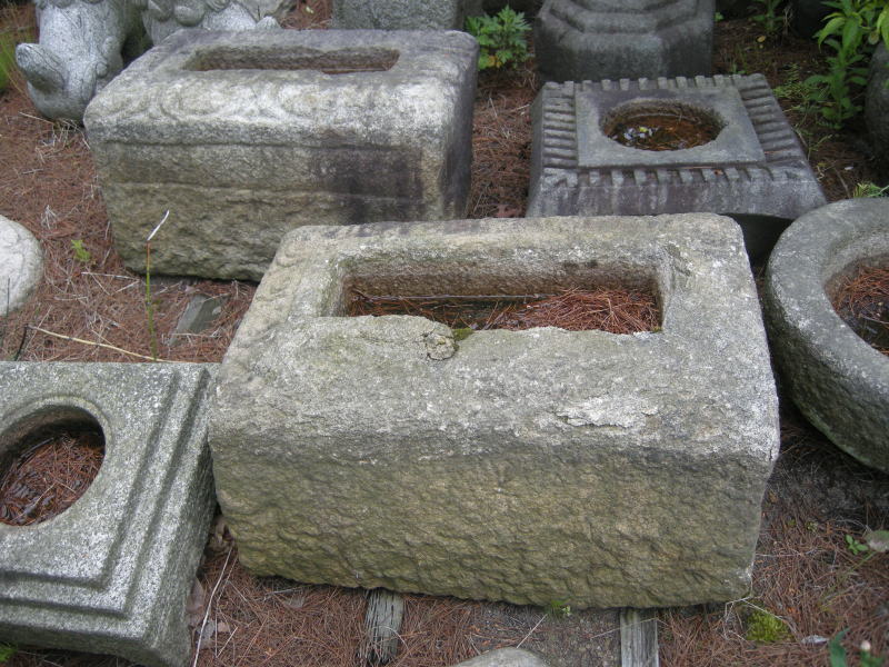 日本庭園（茶庭）庭・本格ガーデニング < 時代もの水鉢 | 苔の通販 苔屋