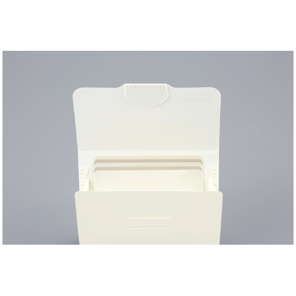 ポケットが大きく開くカードホルダー＜ノビータ＞6P・W | コクヨ