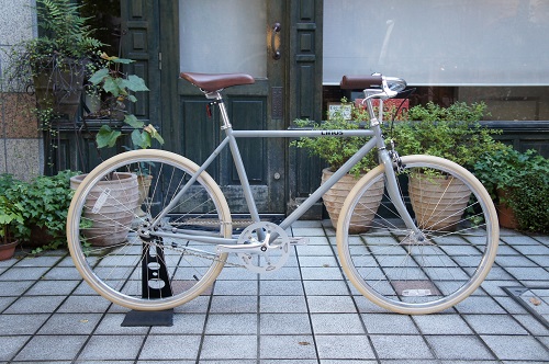 フランス映画を彷彿させるおしゃれ自転車、LINUS-ライナス-のご紹介