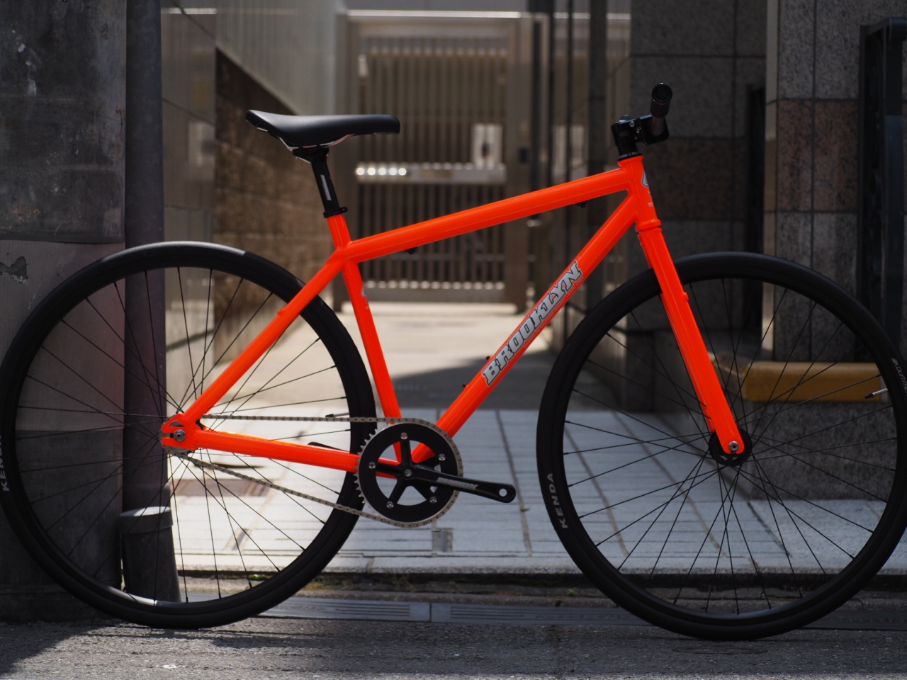 遂に復活!!BROOKLYN MACHINE WORKS GANGSTA V4入荷 | コンズサイクルの