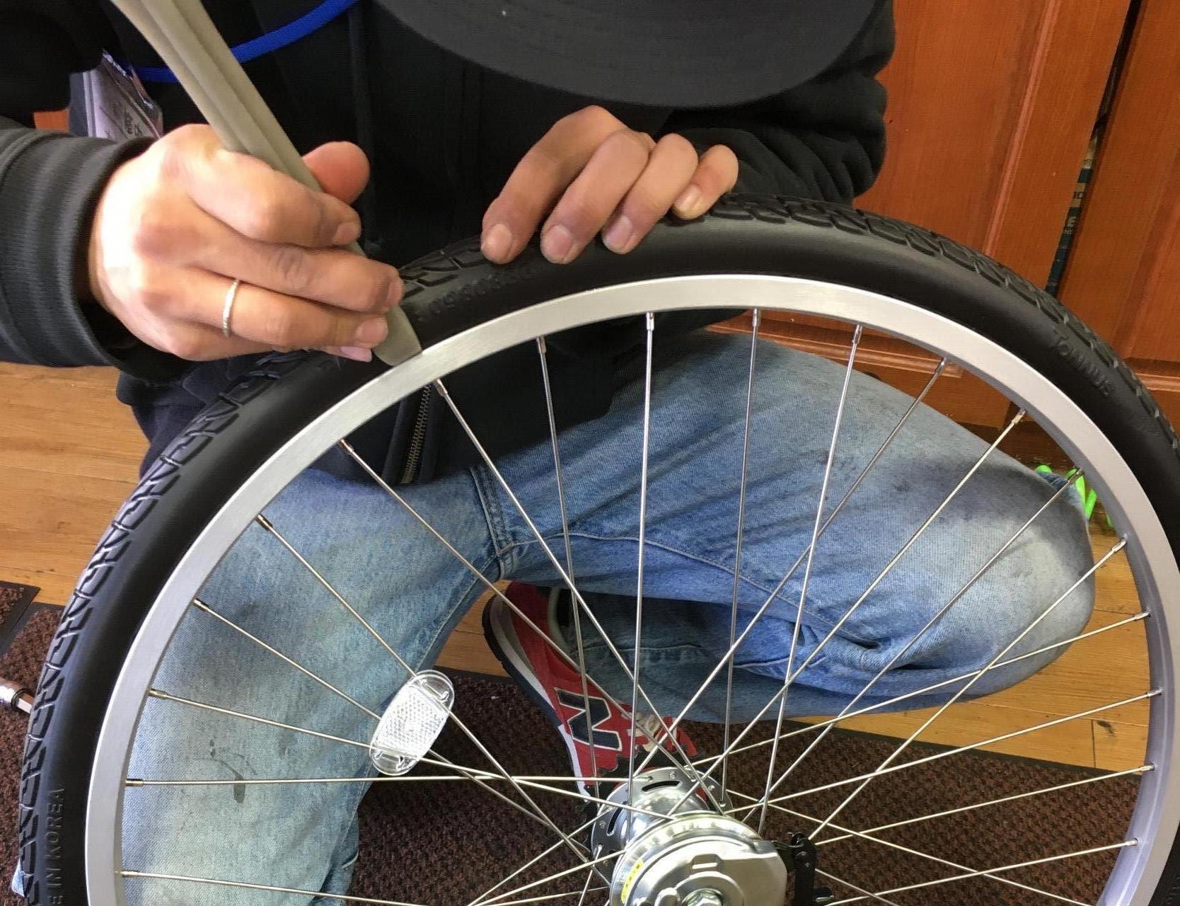 絶対にパンクしないタイヤへ交換しました | コンズサイクルのスタッフ