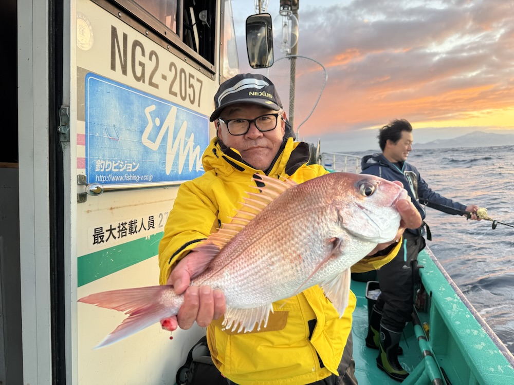えびすや釣具店・謙信丸 | 新潟 直江津港 釣船 真鯛 ヒラメ 初心者歓迎