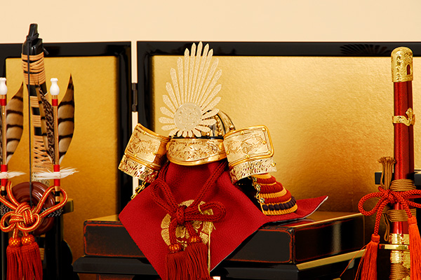 五月人形 K-302 織田信長公 兜平飾り 佳月オリジナル｜雛人形、五月