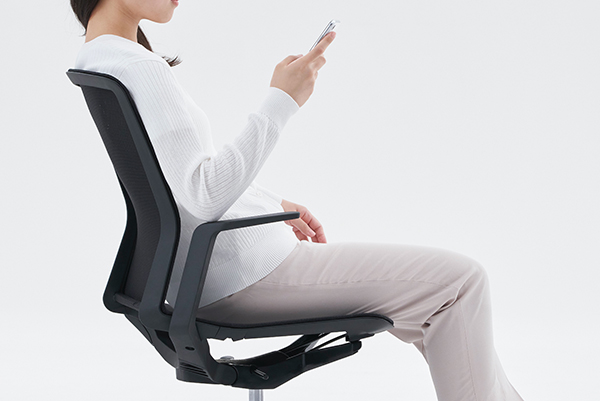 在宅ワークに！ダイニングに置けるおすすめチェア5選 - Kagg.jp