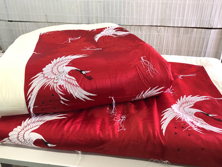 婚礼布団を作りかえ | 京都亀岡・匠がいる寝暮(しんぐ)店｜亀屋寝装