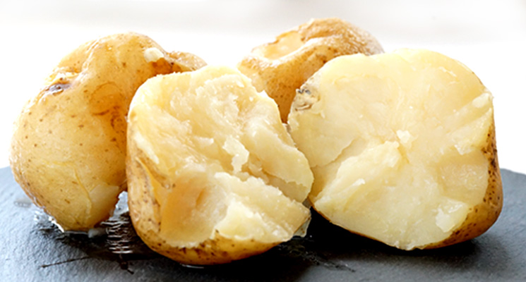 北海道産 バタじゃが 1玉（じゃがいも）【南富良野町振興公社