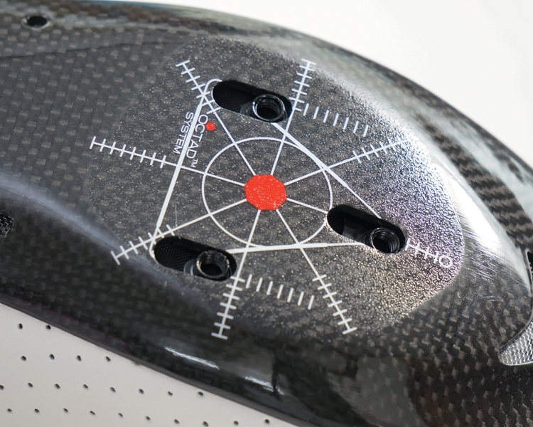 本革が特徴のサイクリングシューズ専業メーカー『LAKE』の正規