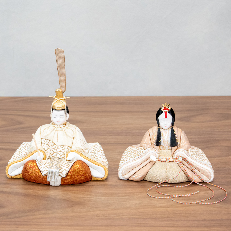 ぴっころシリーズ木村一秀作オリジナル木目込み人形印伝仕様舞桜雛