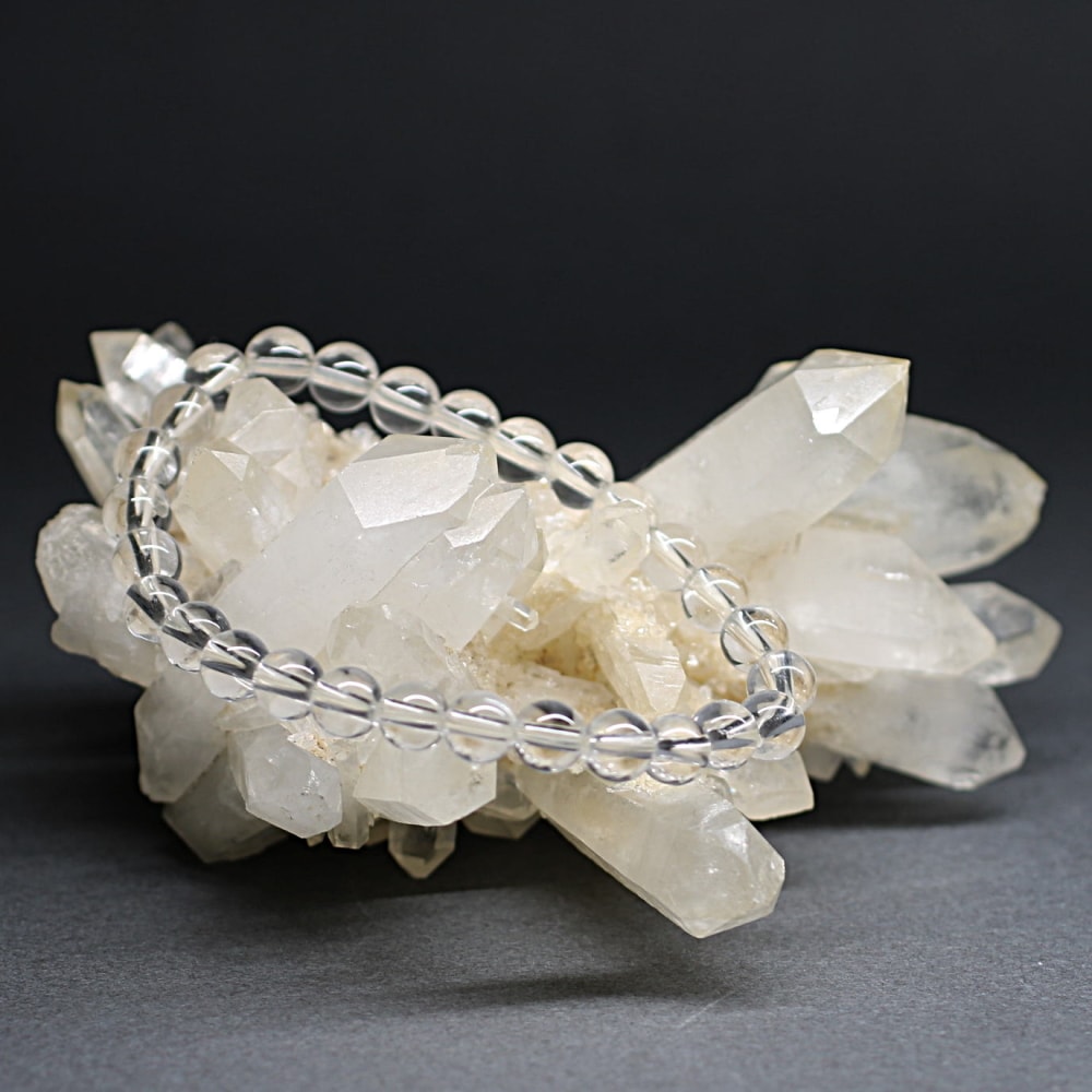 カンチェンジュンガ産ヒマラヤ水晶クラスター/原石（189.6g/ほぼ母岩