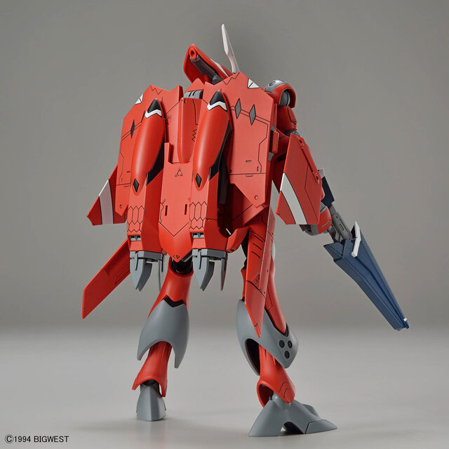 マクロス7」より最強の夫婦ミリアとマックスが搭乗する「VF-22S」HG