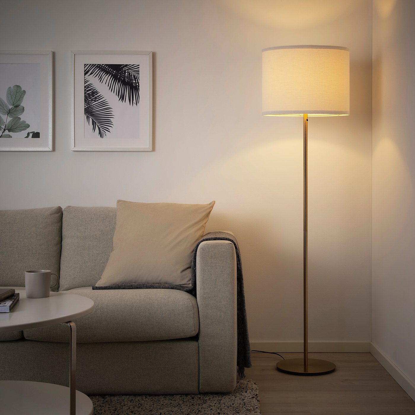 SKAFTET スカフテート フロアランプベース, 黄銅色 - IKEA