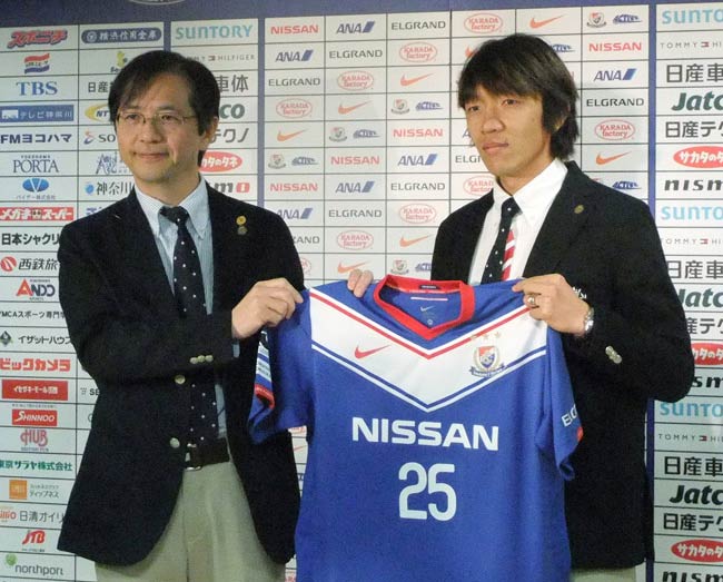 8年ぶりに横浜F・マリノスに復帰…：日本が誇るレフティー・中村俊輔