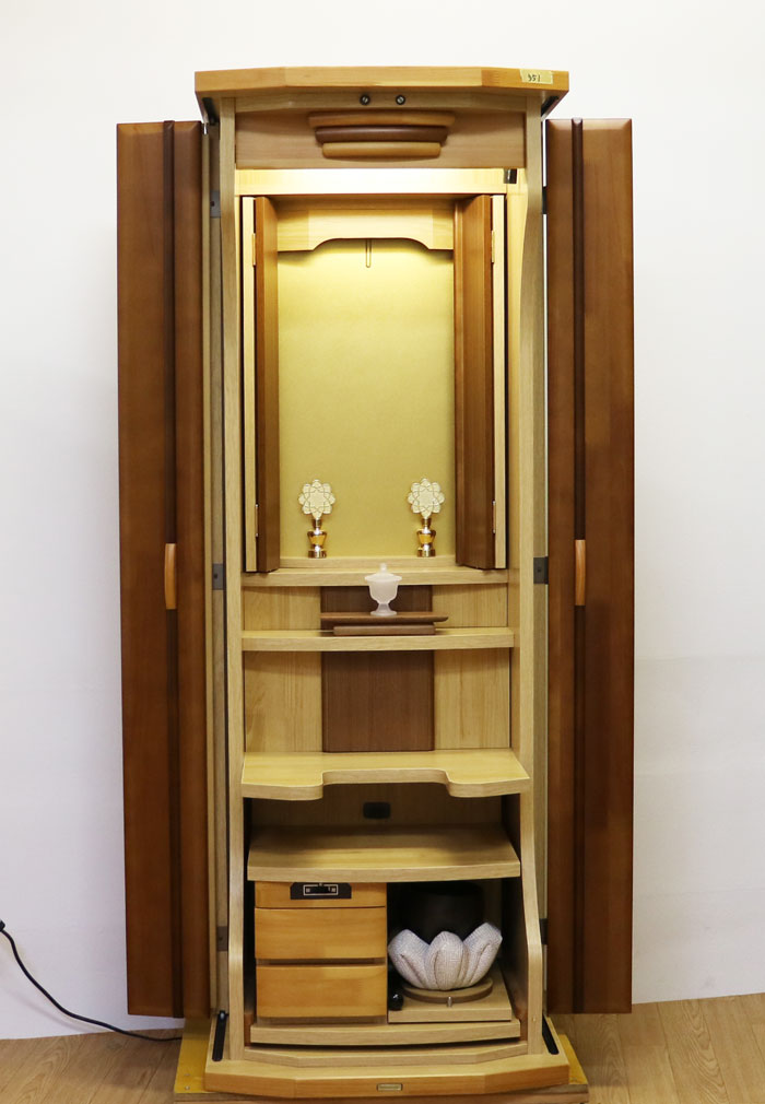 創価学会 家具調 中古仏壇 551 金剛堂アンサンブル｜仏壇革命・虚空