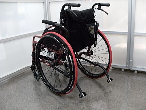 マックスプレジャー エアネス＋オリジナル収納式転倒防止バー