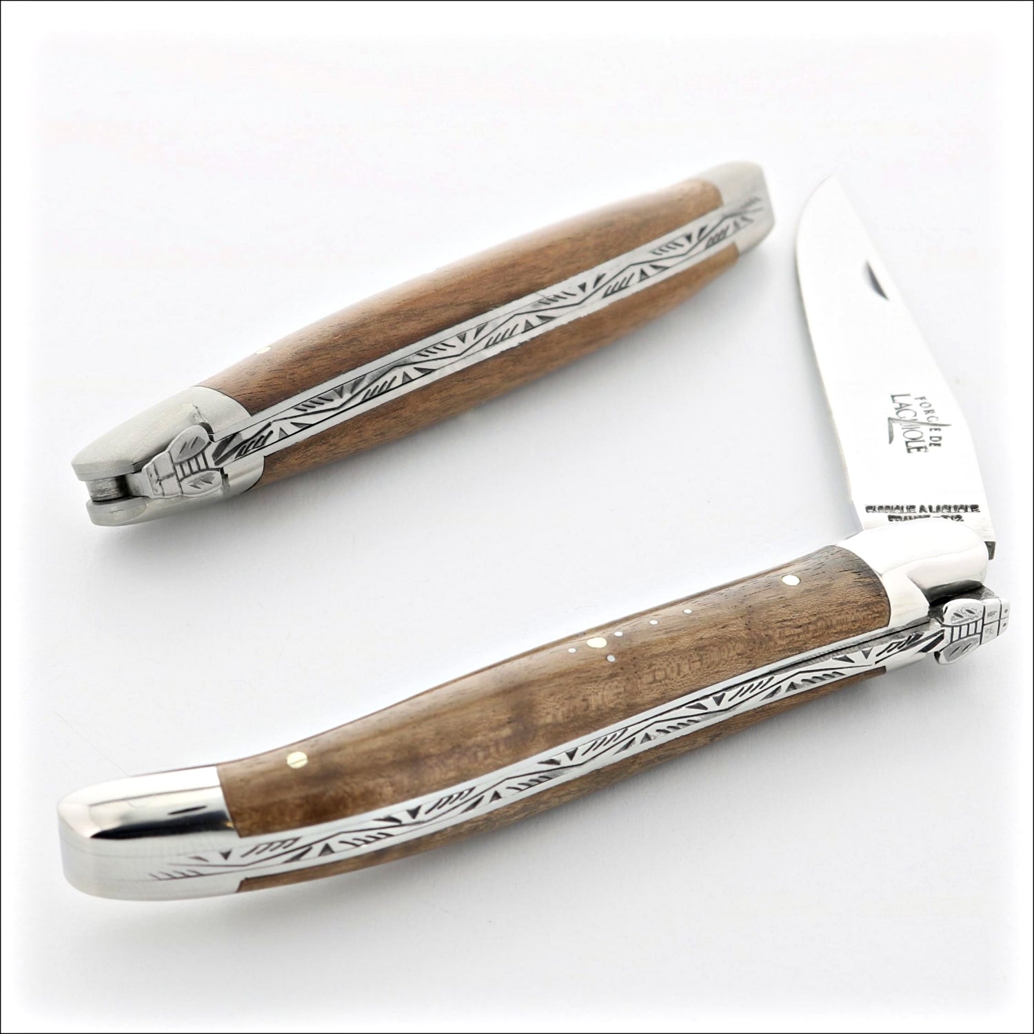 Forge de Laguiole Tradition 11 cm Walnut - Laguiole Imports