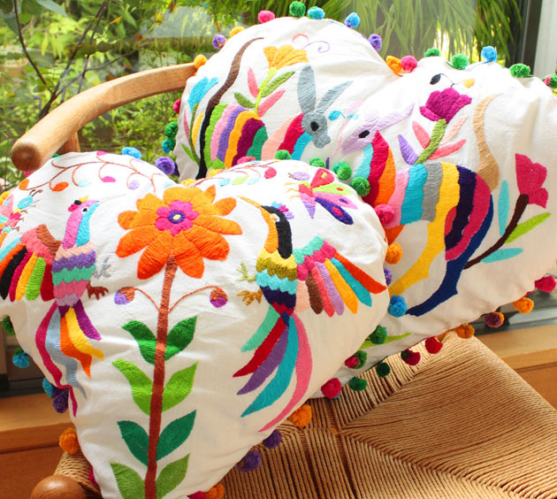 オトミ族の手刺繍ベットカバー・テーブルクロスメキシコの刺繍・販売