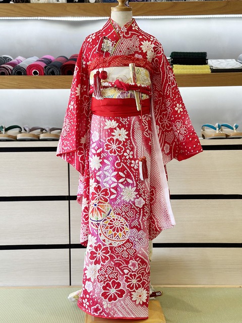 七五三 正絹絞り四つ身着物 絞り 刺繍 長襦袢セット 7歳用 七五三着物