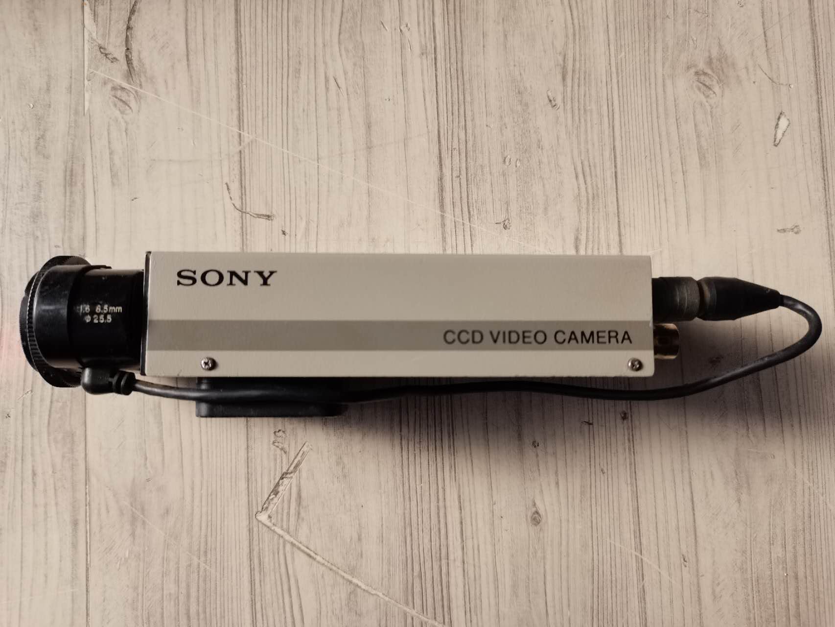 SONY AVC-D1 CCD VIDEO CAMERA