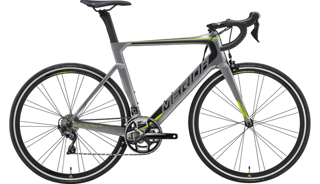 メリダ -MERIDA- | ラインナップ | ロードバイク | REACTO 5000