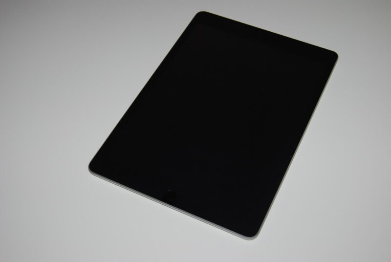 iPad(第9世代)レビュー｜3ヶ月使ってわかった無印iPadはコスパ最高な