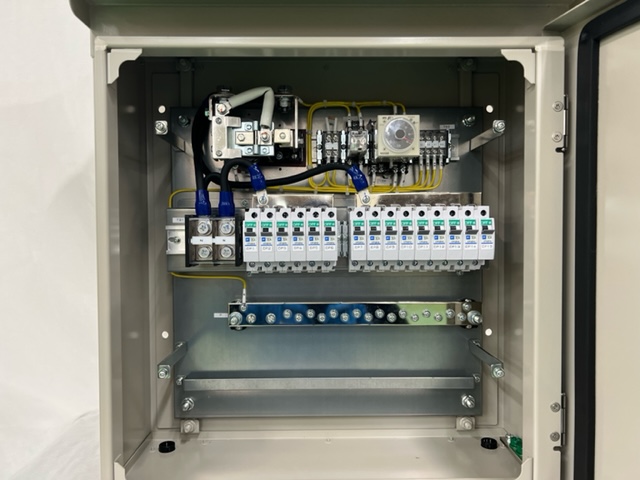 直流分電盤 | 屋外盤 設計・製作.COM