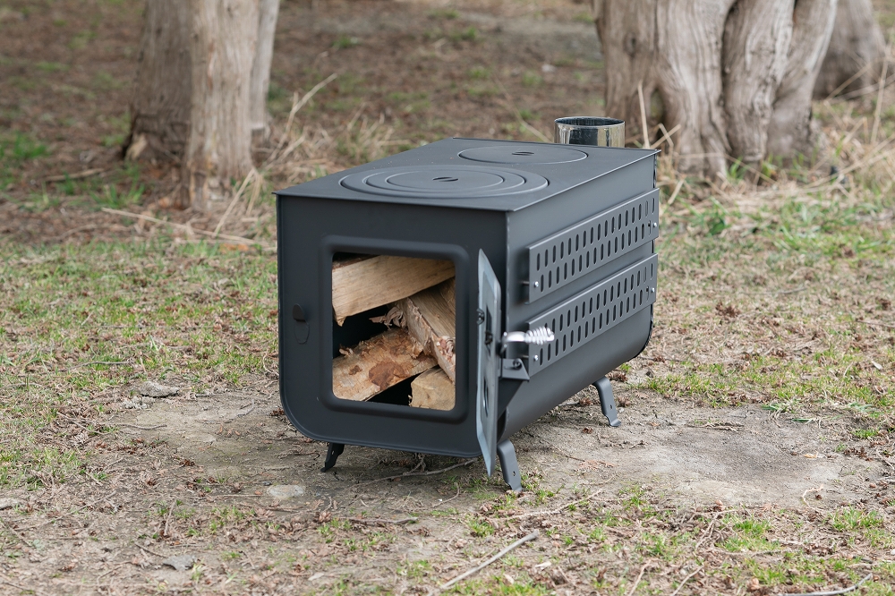 薪ストーブ 角型窓付きガード付”ベイダー” 商品詳細│薪ストーブの新保