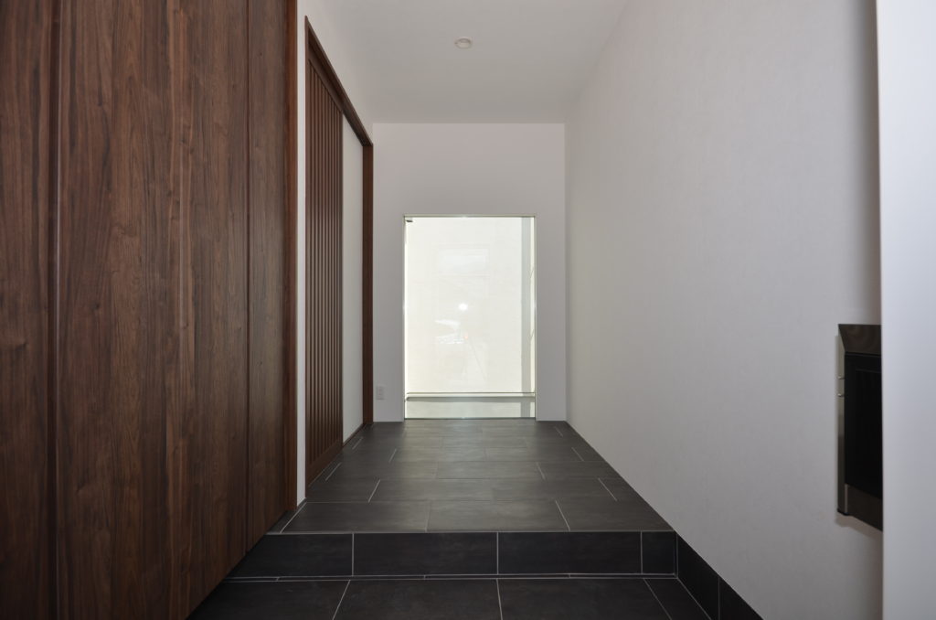 こだわりの玄関ホール！｜和歌山県和歌山市の注文住宅・新築一戸建て