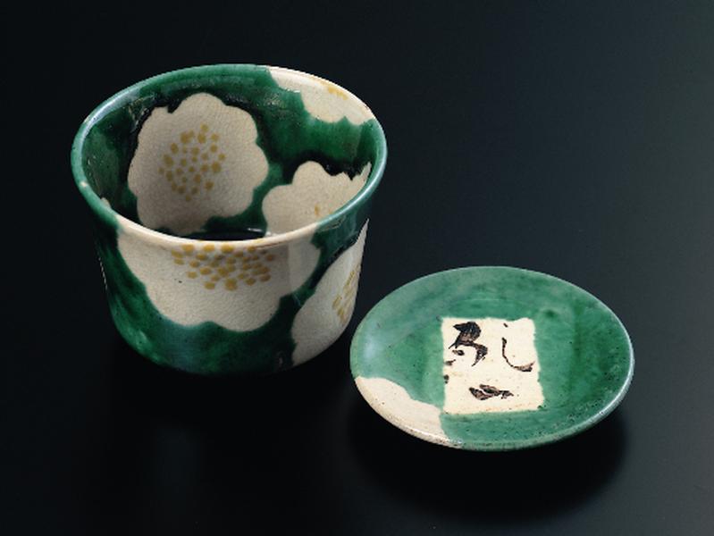 乾山色絵椿文向付 - MIHO MUSEUM