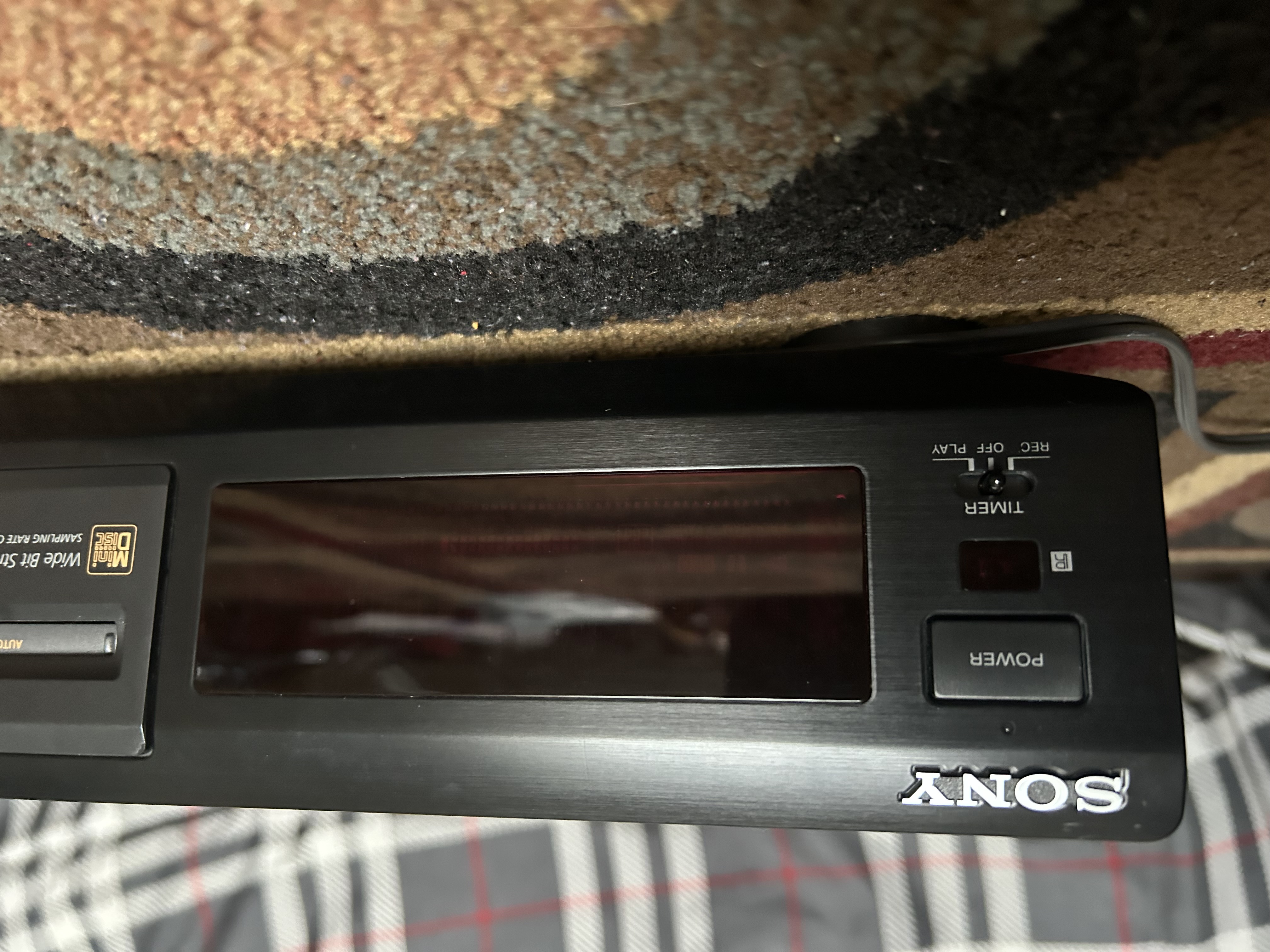 Sony MDS-JE510 [MiniDisc Wiki]