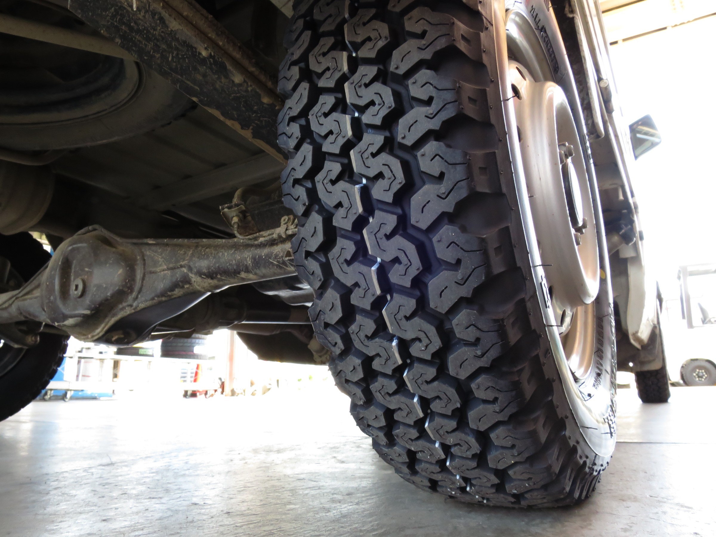 スズキ キャリーにBRIDGESTONE 604V RD-604 STEELを装着 | スズキ