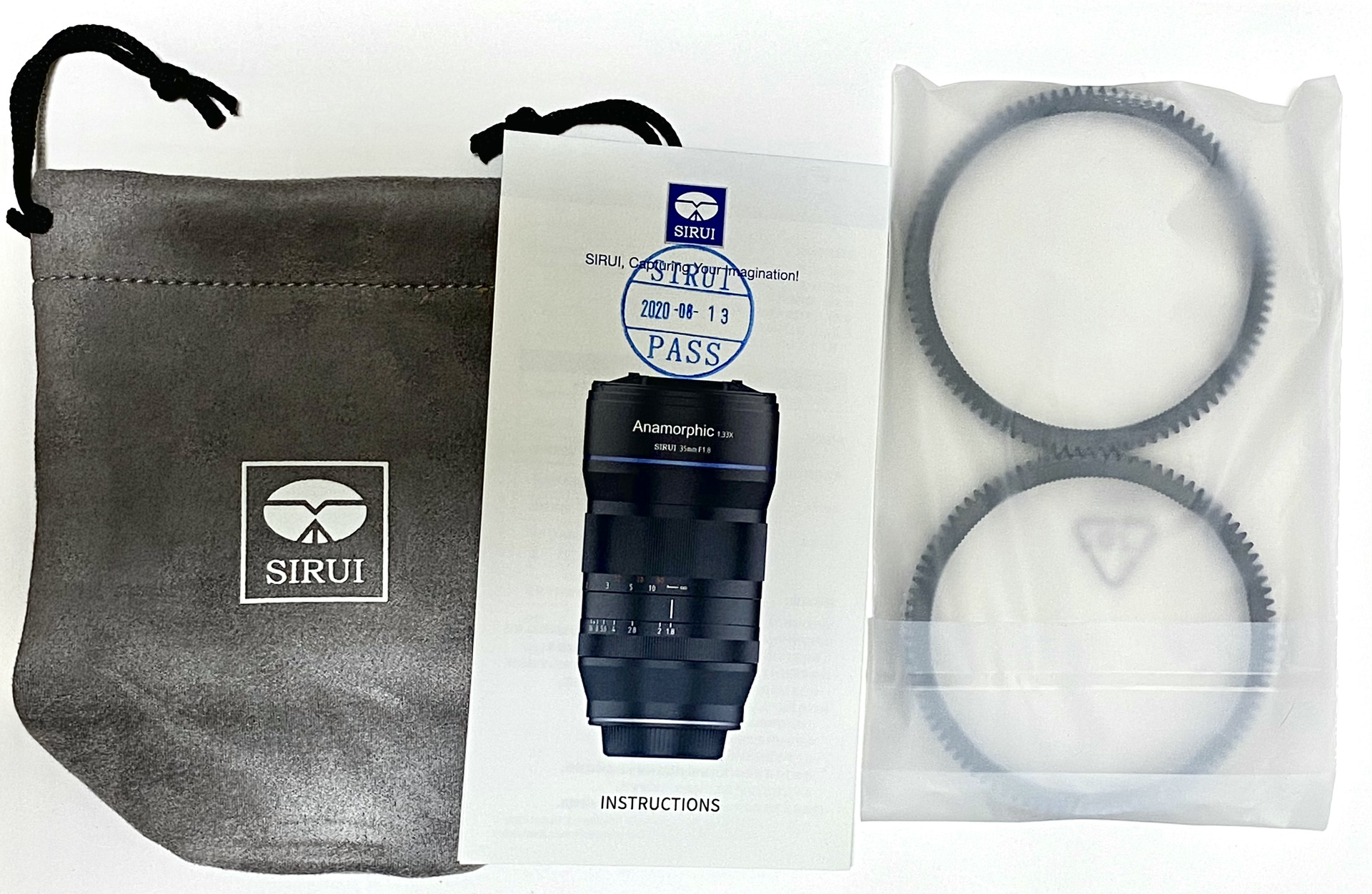 SIRUI 35mm/F1.8 1.33xアナモルフィックレンズで夜景を撮る