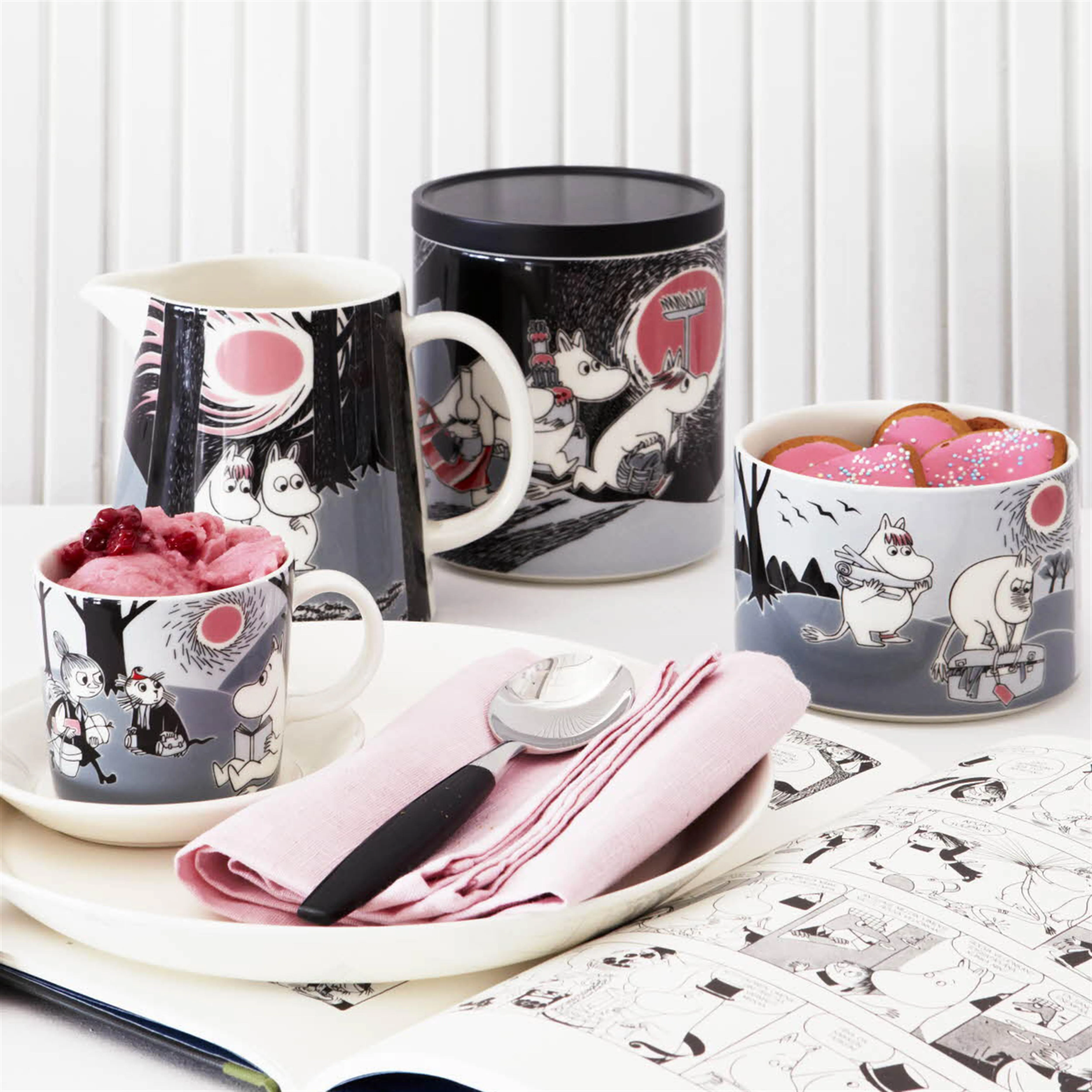 Moomin Arabia からのムーミン アドベンチャー The Move ジャグ