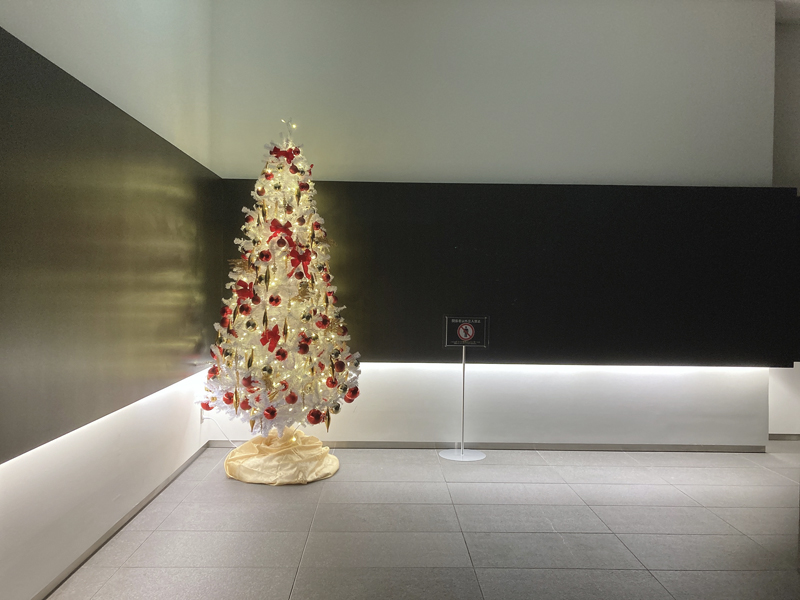 クリスマスツリー2023レンタル事例｜井上熱帯園株式会社