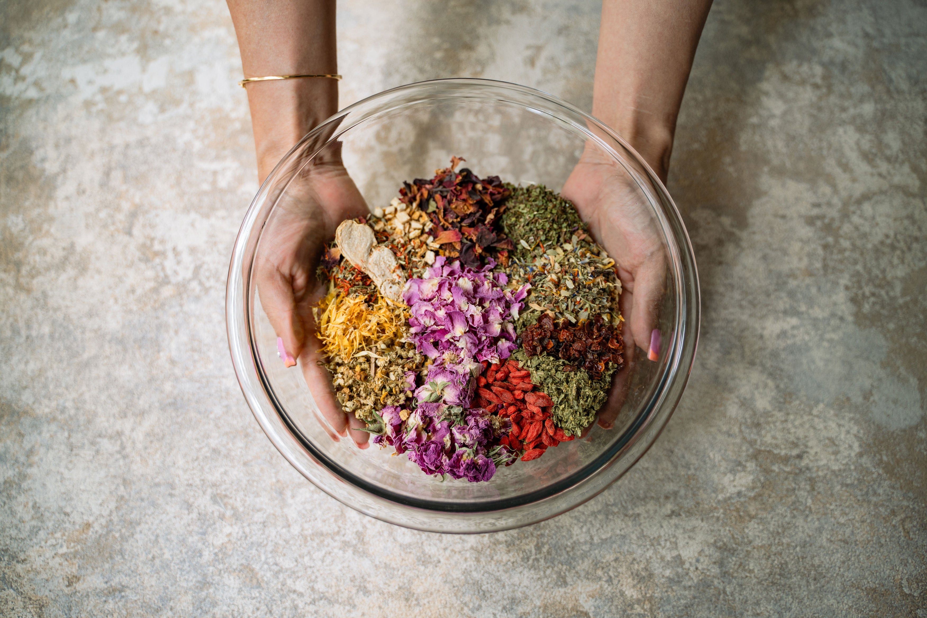 hero_cousering.jpg?v=